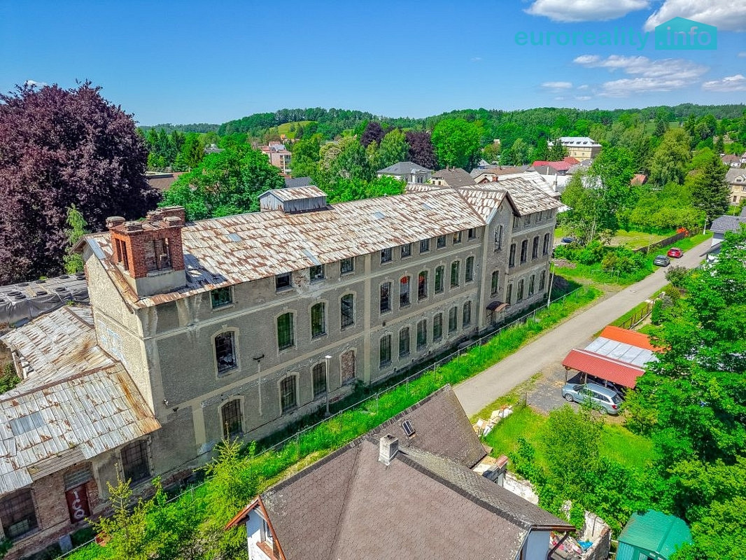 Prodej výrobních prostor 1 450 m² – fotografie 3
