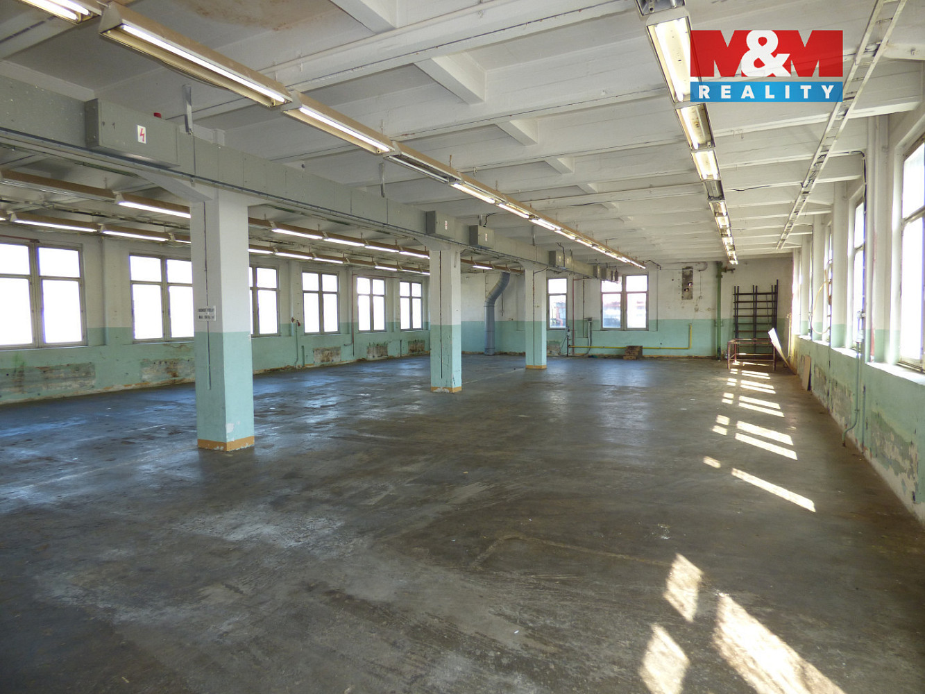 Pronájem výrobních prostor 260 m² — photo 4