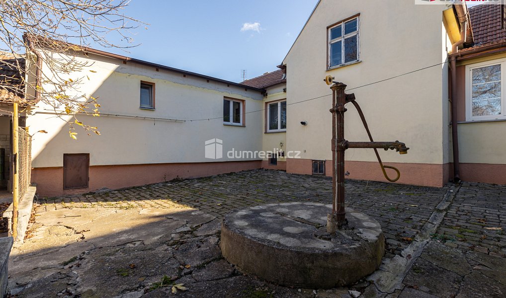 Prodej domu 115 m² s pozemkem 1 316 m², Dobrovíz – náhled fotky 5