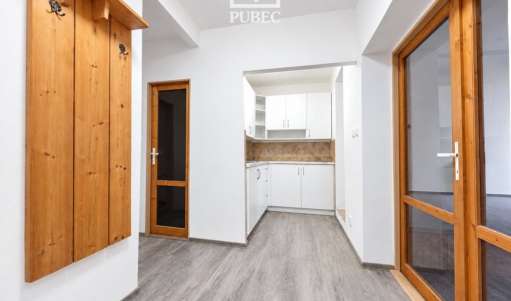 Pronájem bytu 2+1 67 m², Plzeň – náhled fotky 3