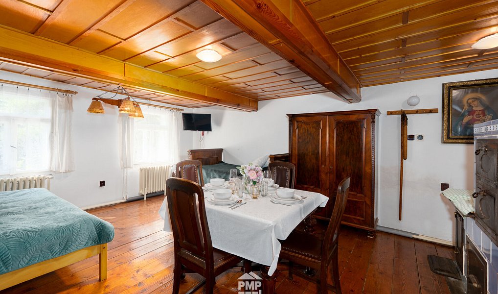Prodej domu 257 m² s pozemkem 1 893 m², Svratouch – náhled fotky 6