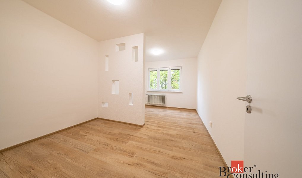 Pronájem bytu 3+1 70 m², Ostrava – náhled fotky 2