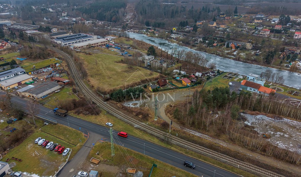 Prodej chaty/chalupy 18 m² s pozemkem 126 m², Týnec nad Sázavou – náhled fotky 11
