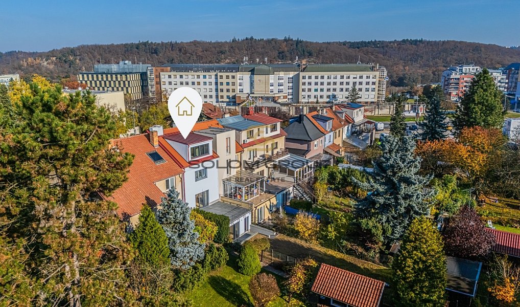 Prodej domu 208 m² s pozemkem 245 m², Praha – náhled fotky 22
