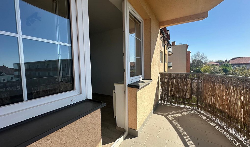 Pronájem bytu 2+1 73 m², Kralovice – náhled fotky 2