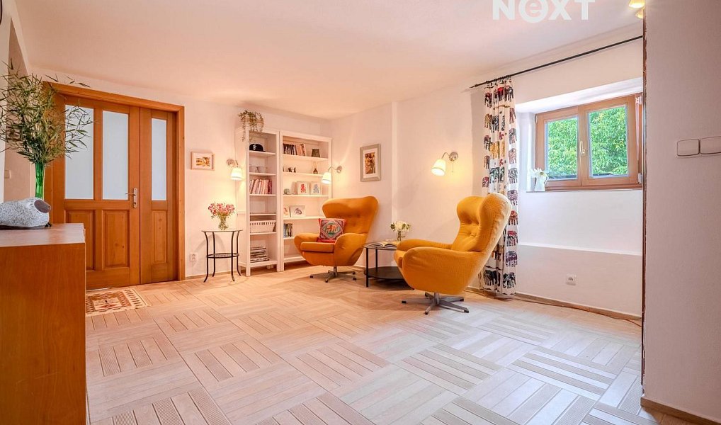 Prodej domu 335 m² s pozemkem 1 532 m², Lhenice – náhled fotky 13