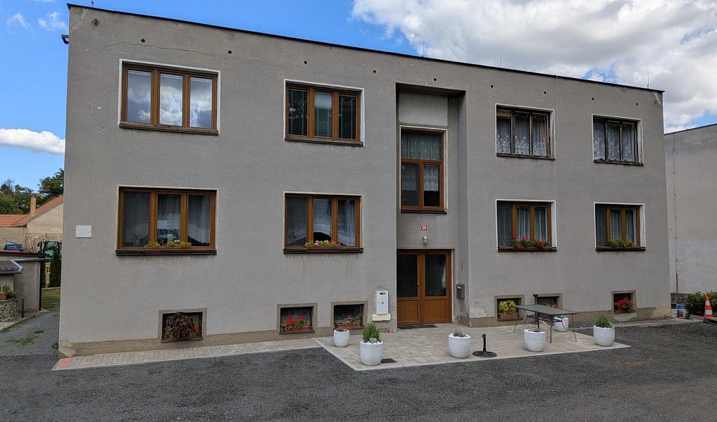 Pronájem bytu 3+1 86 m², Jarpice – náhled fotky 17