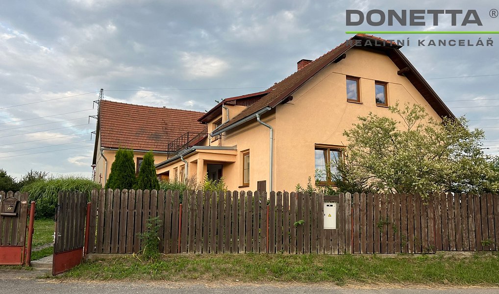 Prodej domu 91 m² s pozemkem 921 m², Seč – náhled fotky 2