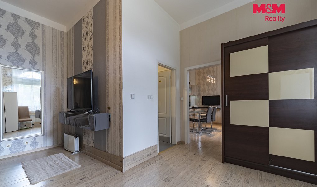 Prodej nájemního domu, činžáku 340 m², Karlovy Vary – náhled fotky 19