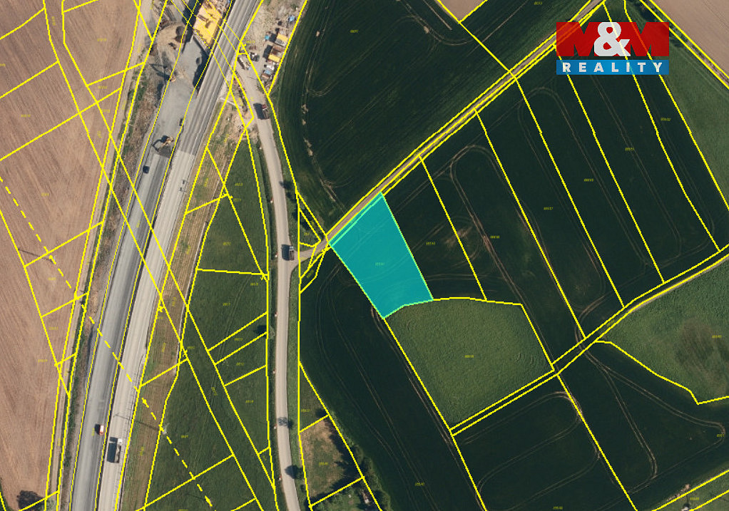 Prodej komerčního pozemku 2 032 m² – fotografie 3