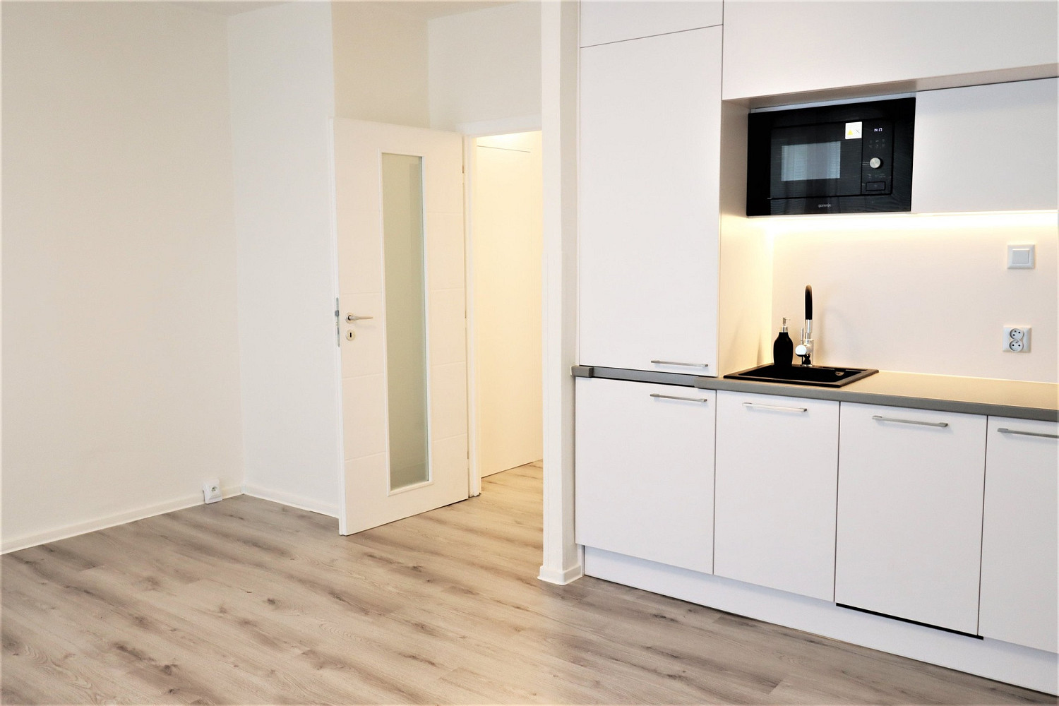 Pronájem bytu 1+kk 32 m²