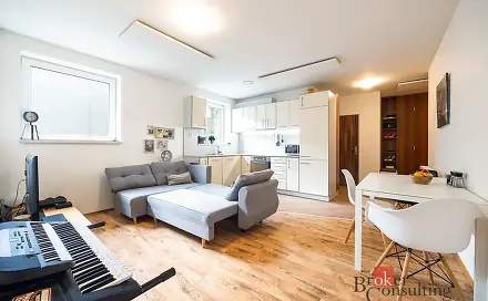 Pronájem bytu 2+kk 67 m²