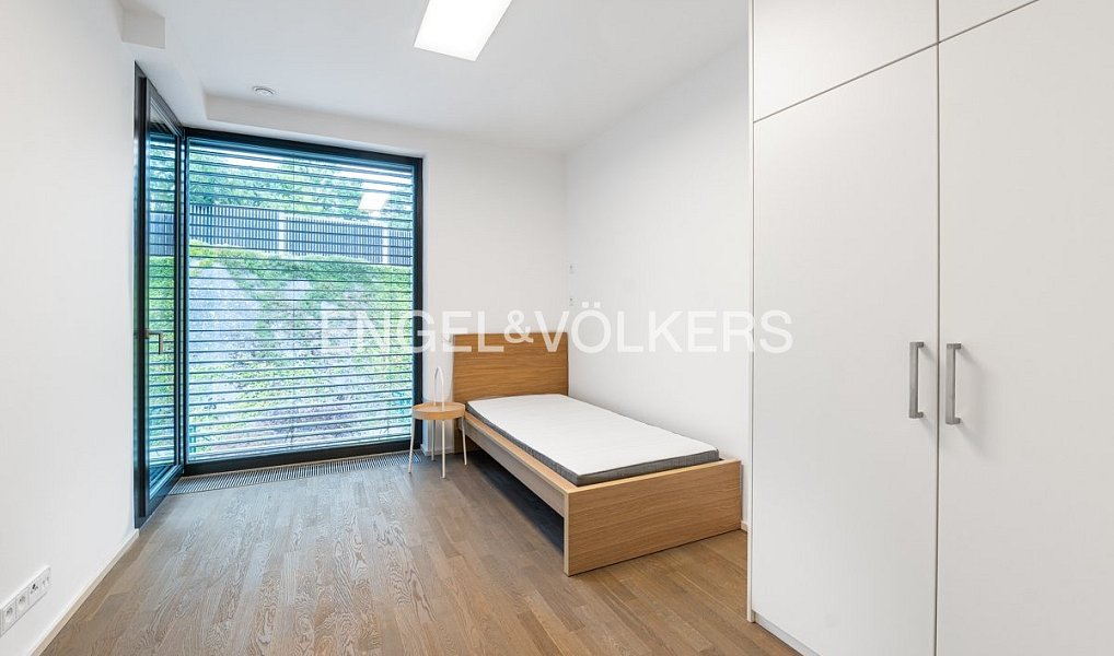 Pronájem domu 165 m² s pozemkem 170 m², Praha – náhled fotky 7