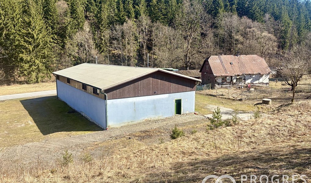 Prodej výrobních prostor 3 509 m², Velké Karlovice – náhled fotky 7
