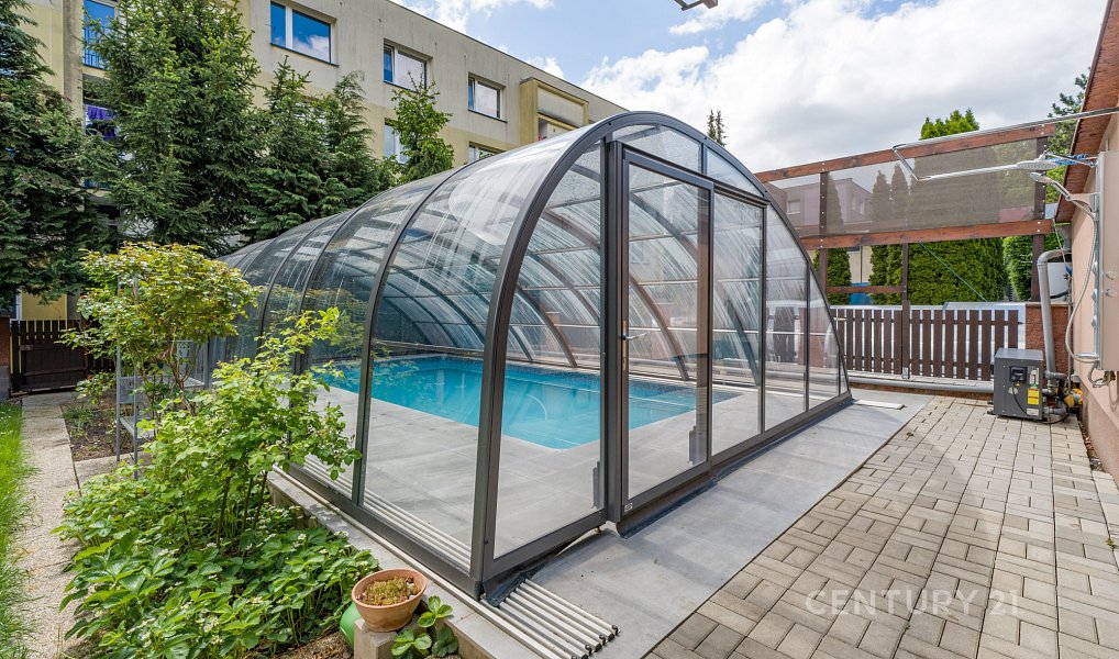 Prodej domu 241 m² s pozemkem 428 m², Chlumec – náhled fotky 4