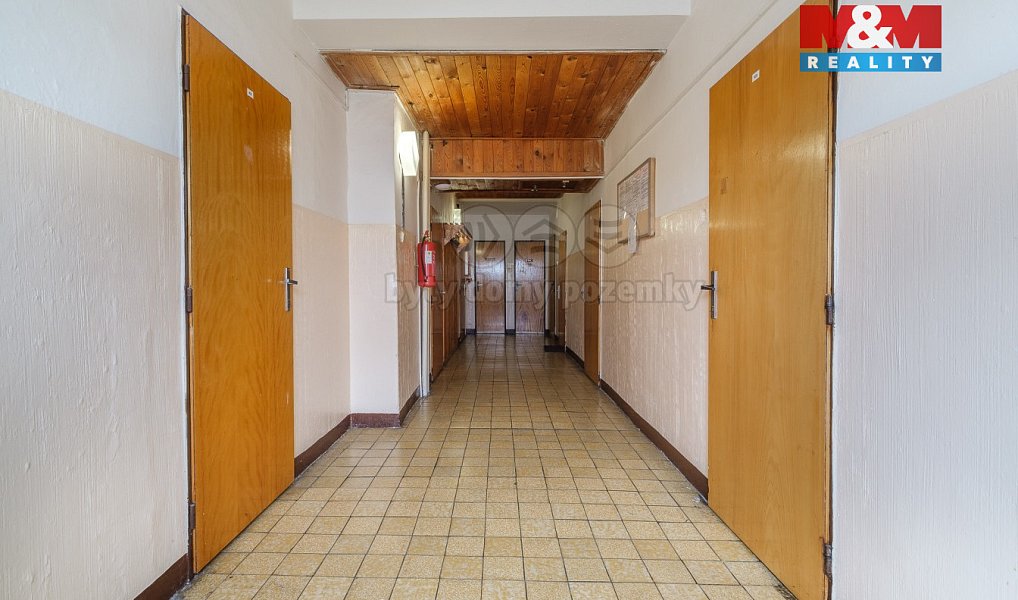 Prodej nájemního domu, činžáku 1 318 m², Cheb – náhled fotky 12