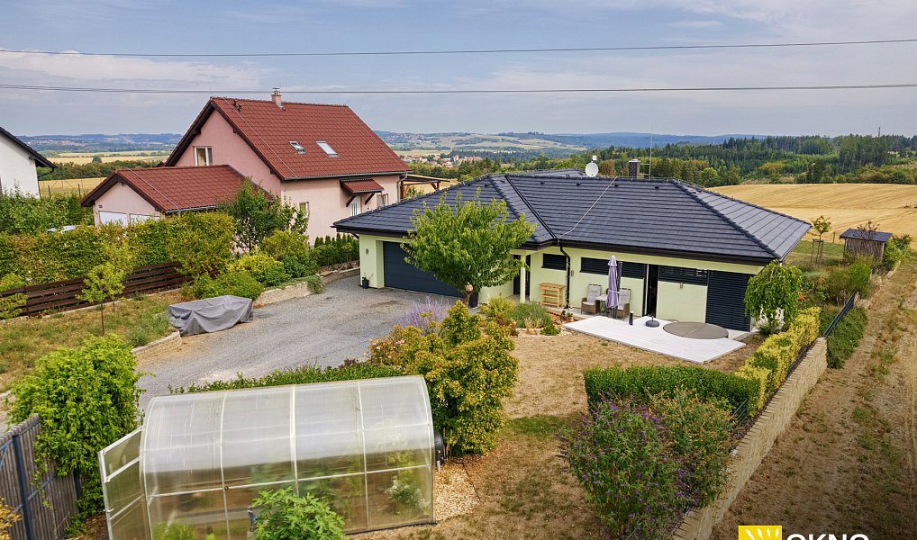 Prodej domu 228 m² s pozemkem 1 200 m², Krasová – náhled fotky 2