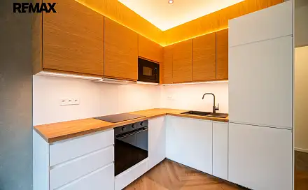 Pronájem bytu 2+kk 39 m²