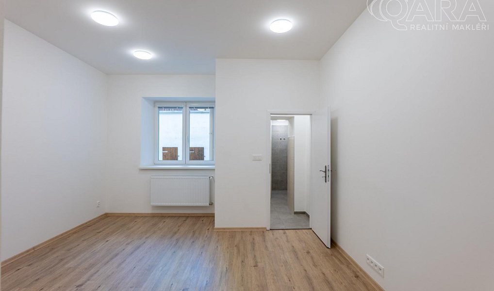 Prodej bytu atypického 56 m², Praha – náhled fotky 5