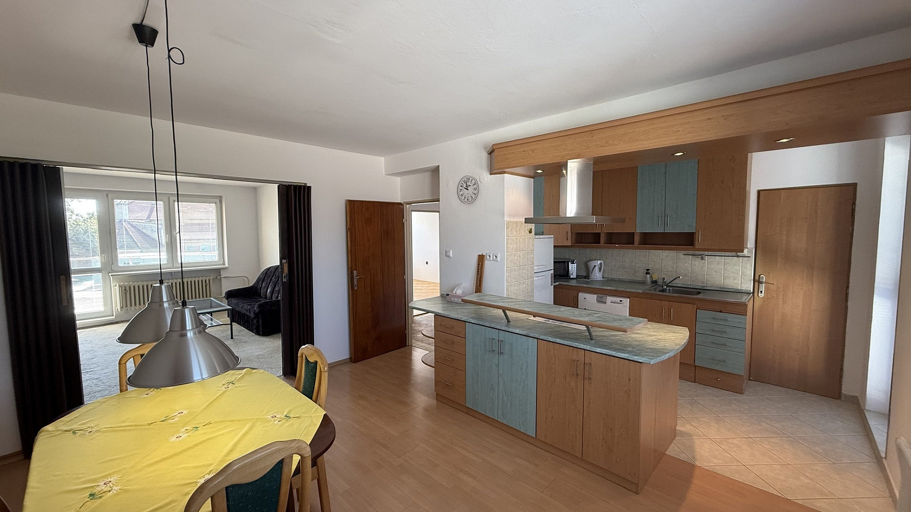 Prodej domu 275 m² s pozemkem 2 320 m² – fotografie 3