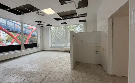 Pronájem restaurace 105 m², Sluneční náměstí, Praha 5 - Stodůlky