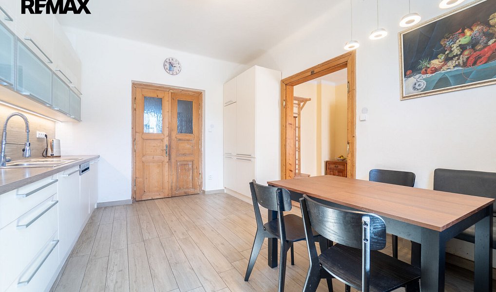 Prodej domu 220 m² s pozemkem 312 m², Kostelec nad Černými lesy – náhled fotky 17