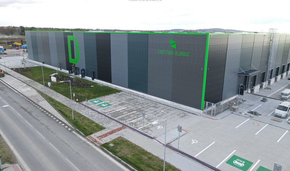 Pronájem výrobních prostor 2 300 m², Velká Bystřice – náhled fotky 14