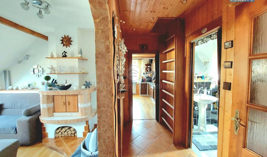 Prodej domu 270 m² s pozemkem 439 m², Aš – náhled fotky 7