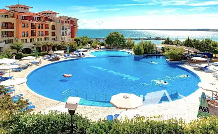 Prodej bytu 1+kk 47 m², Aheloy, Bulharsko