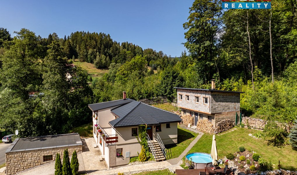 Prodej domu 340 m² s pozemkem 1 443 m², Janov nad Nisou – náhled fotky 27