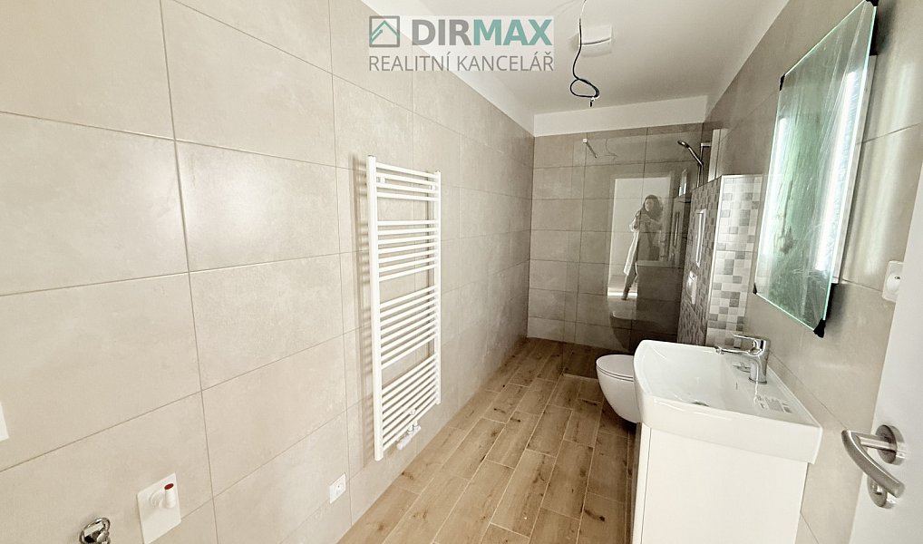Pronájem bytu 1+kk 40 m², Plzeň – náhled fotky 3