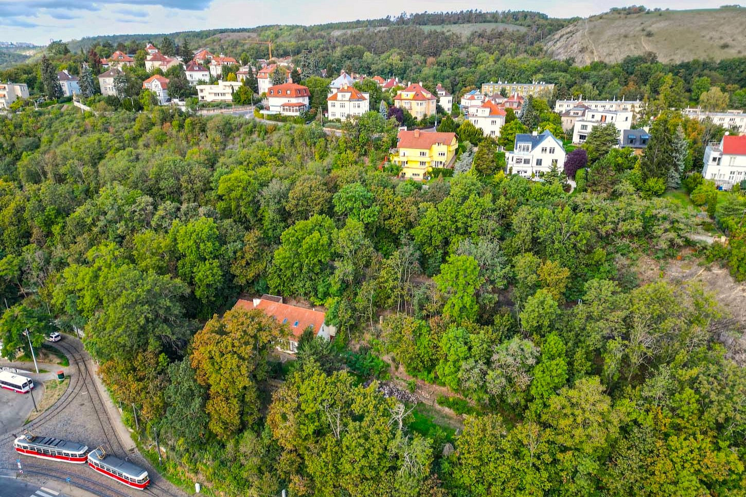 Prodej stavebního pozemku 1 168 m²