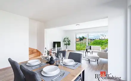 Prodej domu 119 m² s pozemkem 348 m², Pechlátova, Kladno - Dubí