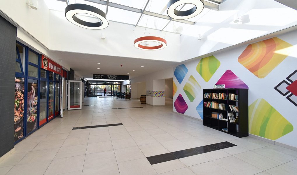 Pronájem obchodních prostor 102 m², Ořech – náhled fotky 9