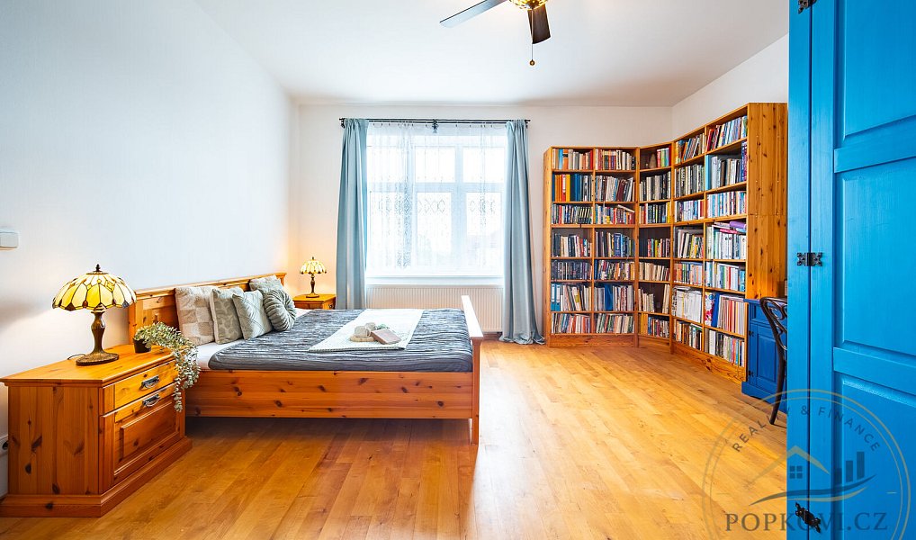 Prodej bytu 3+1 98 m², Milovice – náhled fotky 11