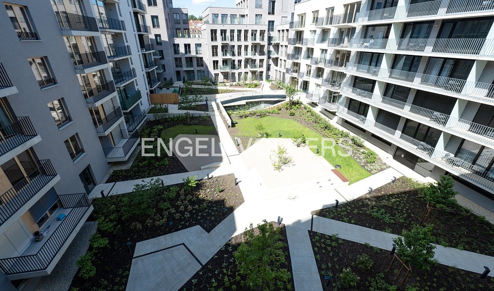Pronájem bytu 3+kk 87 m², Praha – náhled fotky 10