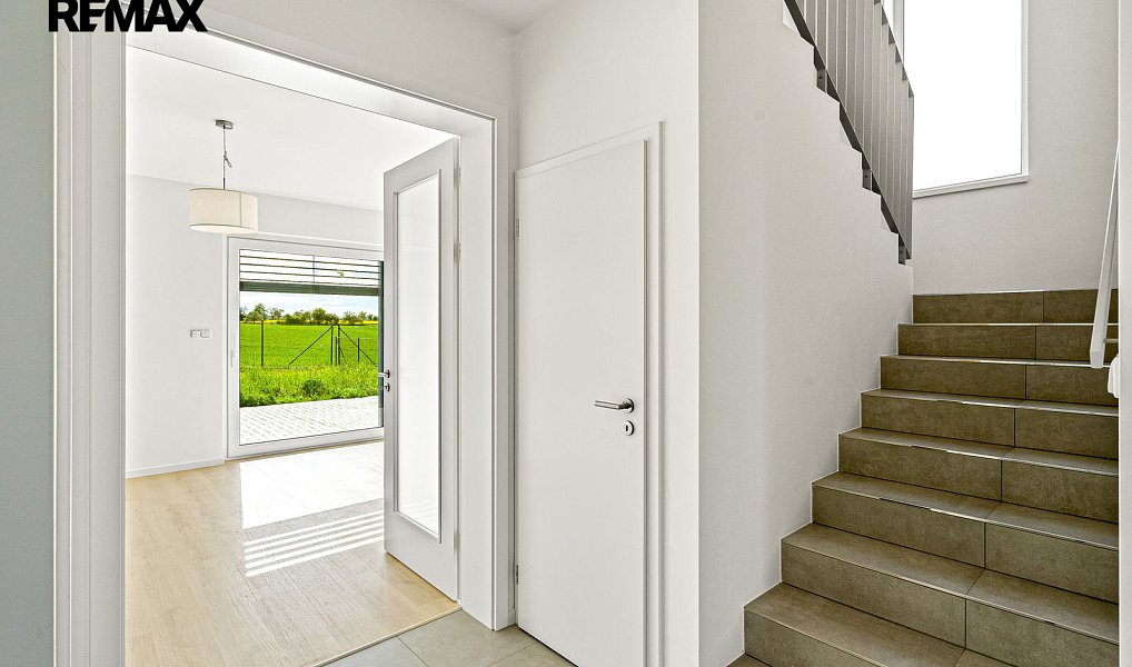 Prodej domu 138 m² s pozemkem 430 m², Praha – náhled fotky 9