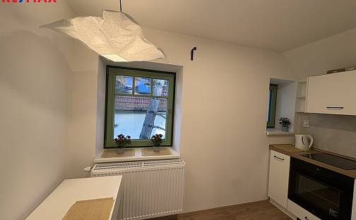 Pronájem bytu 2+1 50 m², Gorazdovo nám., Třebíč - Horka-Domky