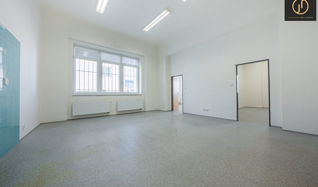 Prodej kanceláře 851 m², Kladno – náhled fotky 10