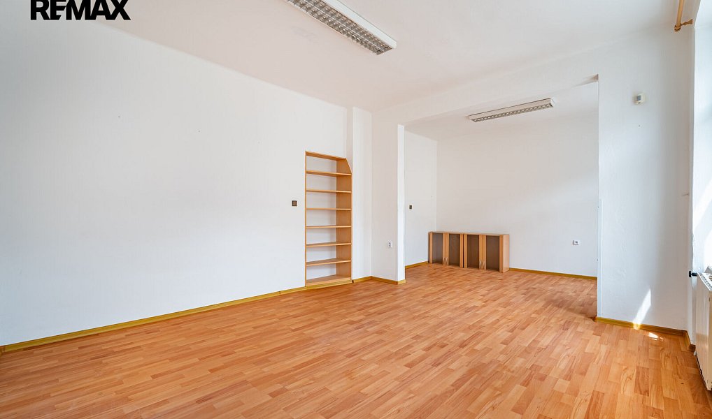 Prodej domu 342 m² s pozemkem 257 m², Jihlava – náhled fotky 25