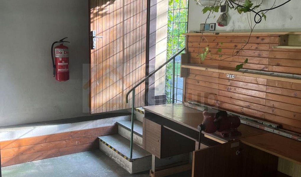 Pronájem skladovacích prostor 122 m², Karlovy Vary – náhled fotky 9