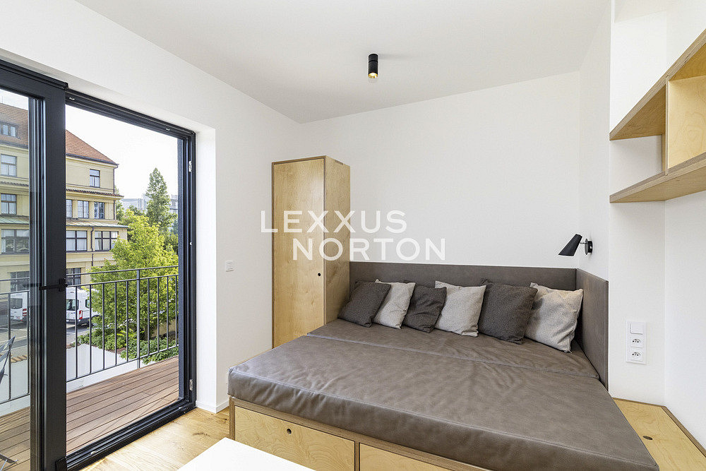 Pronájem bytu 1+kk 27 m² – fotografie 3