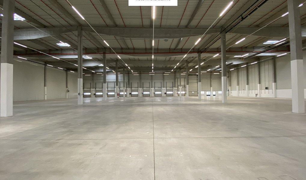 Pronájem skladovacích prostor 3 000 m², Plzeň – náhled fotky 10