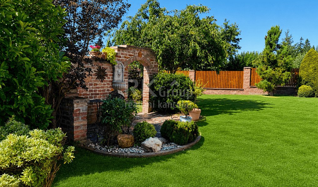 Prodej domu 213 m² s pozemkem 682 m², Velká Hleďsebe – náhled fotky 7