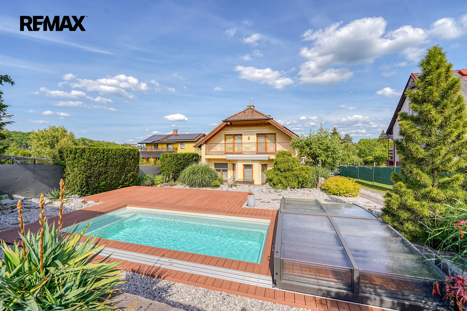 Prodej domu 200 m² s pozemkem 1 161 m²