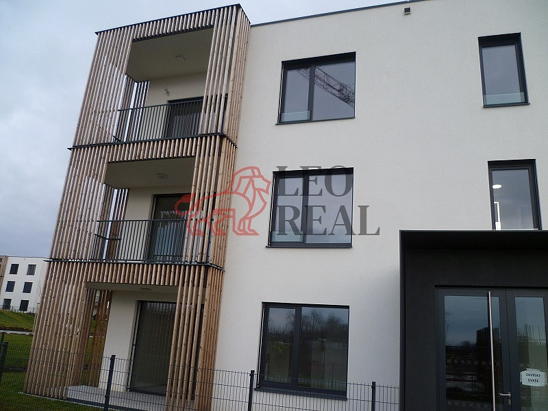 Pronájem bytu 2+kk 54 m²
