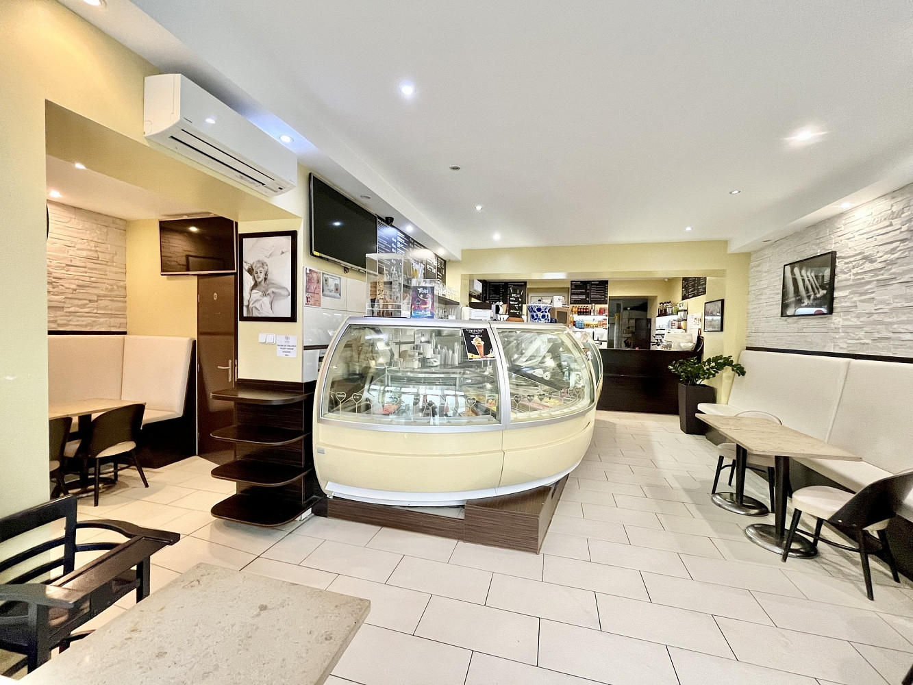 Prodej restaurace 102 m² — photo 3