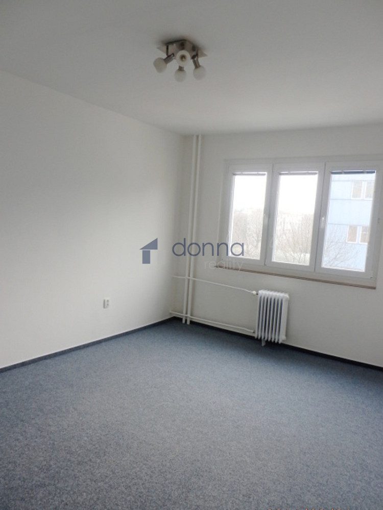 Pronájem bytu 2+1 52 m² – fotografie 4