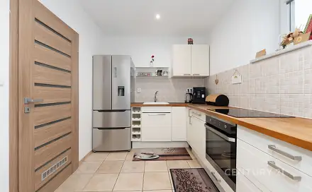 Prodej bytu 3+kk 76 m², Dukelské nám., Hustopeče, okres Břeclav