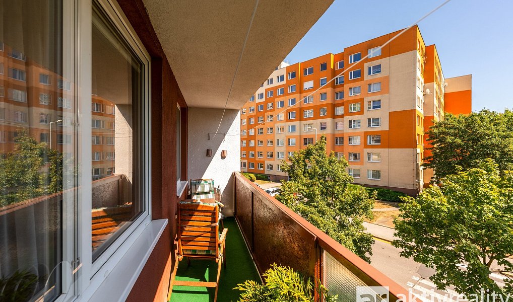 Prodej bytu 4+1 95 m², Praha – náhled fotky 8